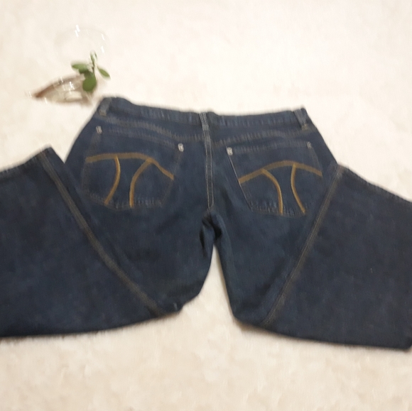 Tommy Hilfiger Womens capris Jean - Picture 4 of 4